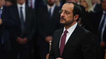 Πολιτικό σκάνδαλο – βόμβα στην Κύπρο