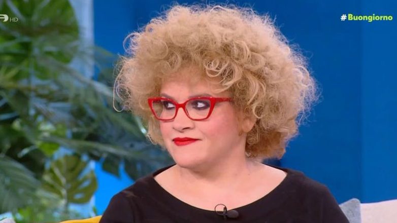 Τζένη Διαγούπη: «Έζησα έναν έρωτα που με άγγιξε, τελείωσε και περιμένω το επόμενο κεφάλαιο» Τζένη Διαγούπη: «Έζησα έναν έρωτα που με άγγιξε, τελείωσε και περιμένω το επόμενο κεφάλαιο»