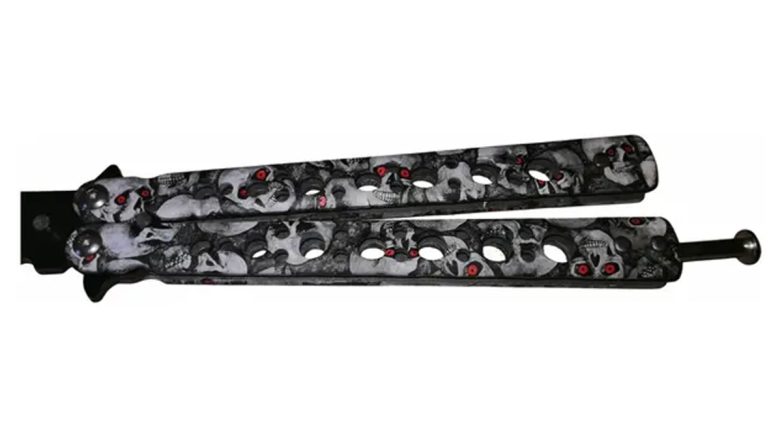 Πύργος: Συνελήφθη μαθητής Λυκείου με μαχαίρι – πεταλούδα Πύργος: Συνελήφθη μαθητής Λυκείου με μαχαίρι – πεταλούδα