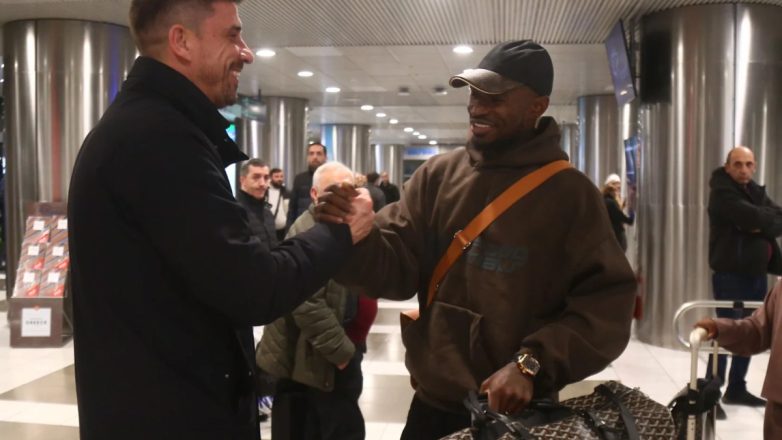 Άρης: Έφτασε στη Θεσσαλονίκη ο Χόνγκλα Άρης: Έφτασε στη Θεσσαλονίκη ο Χόνγκλα