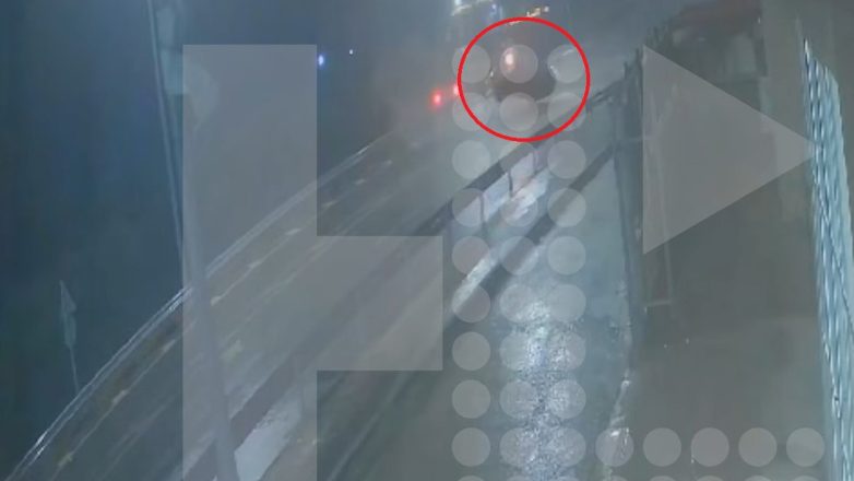 Η στιγμή που ανεμοστρόβιλος αναποδογύρισε αυτοκίνητο στην Ηλεία