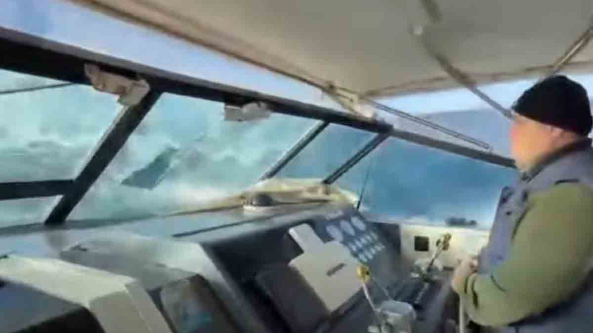 Επικίνδυνη διακομιδή βρέφους από τη Σκιάθο