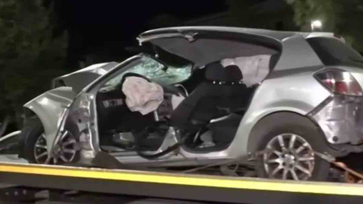 Νέες φωτογραφίες από το τροχαίο στη Νέα Σμύρνη