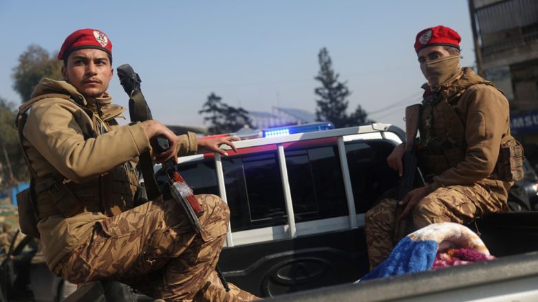 Ο στρατός στη Συρία προειδοποιεί ότι θα βομβαρδίσει κουρδική συνοικία στο Χαλέπι