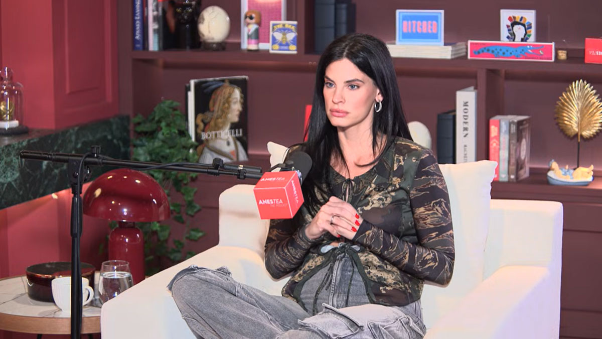 Η Χριστίνα Μπόμπα μιλάει για την σεξουαλική ζωή μετά τον γάμο: «Κάπου το ξεχνάς και πρέπει να το δουλέψεις»