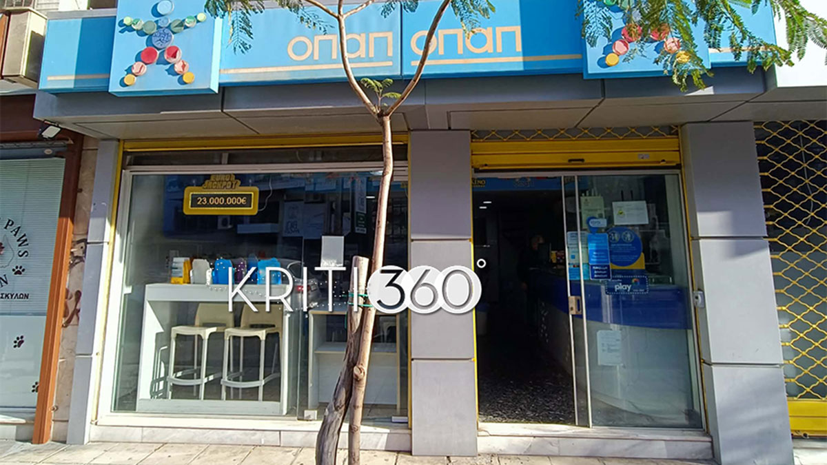 Χανιά: Η στιγμή που ο διαρρήκτης αρπάζει τα λεφτά από το ταμείο σε Πρακτορείο ΟΠΑΠ