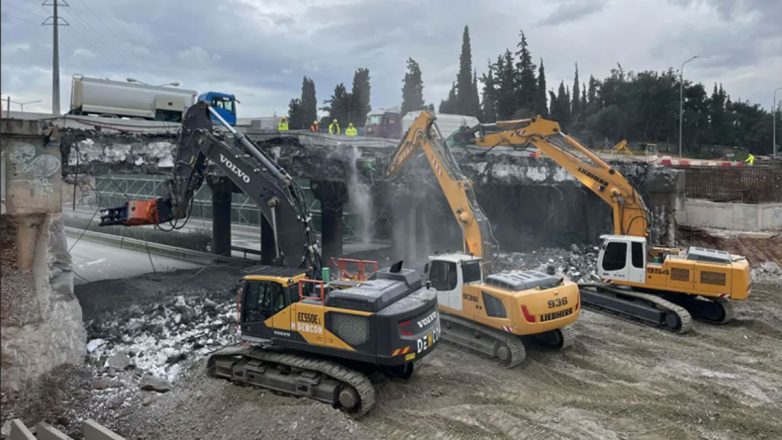 Κατεδαφίζεται η γέφυρα Πανοράματος στη Θεσσαλονίκη για το FlyOver Κατεδαφίζεται η γέφυρα Πανοράματος στη Θεσσαλονίκη για το FlyOver