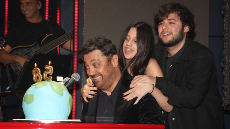 Γιώργος Θεοφάνους: Σπάνια κοινή εμφάνιση με τα παιδιά του στο πάρτι γενεθλίων του στο Medusa Athens