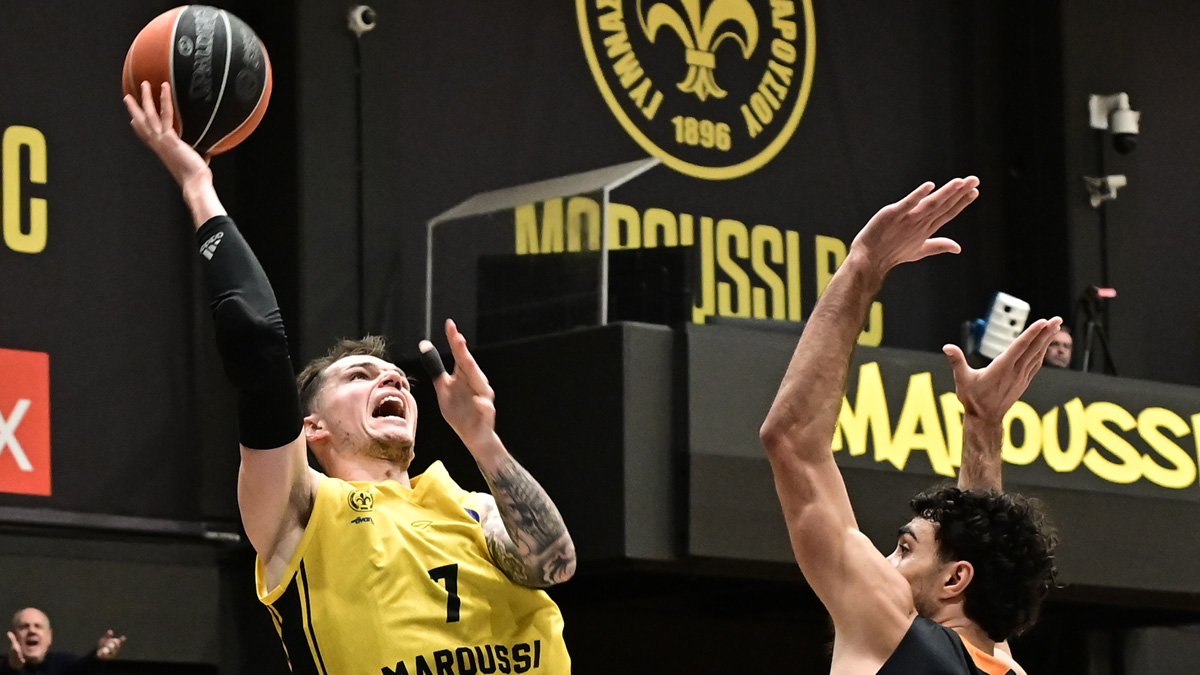 Νίκη-ανάσα για το Μαρούσι με σούπερ Σάλας