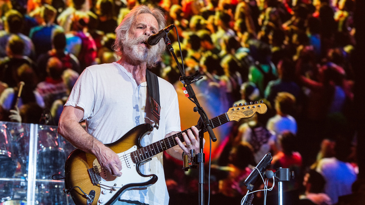 Πέθανε ο Μπομπ Γουίρ του συγκροτήματος Grateful Dead