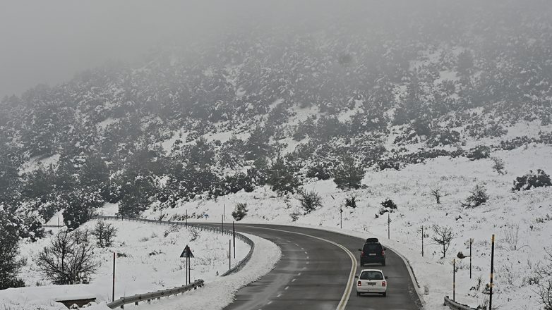 Πολικές θερμοκρασίες και ολικός παγετός τη νύχτα – Πού θα χιονίσει τις επόμενες ώρες