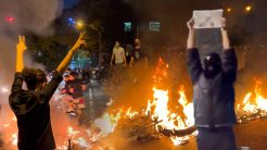 Με αντιδιαδηλώσεις απαντά το καθεστώς των Αγιατολάδων στο Ιράν