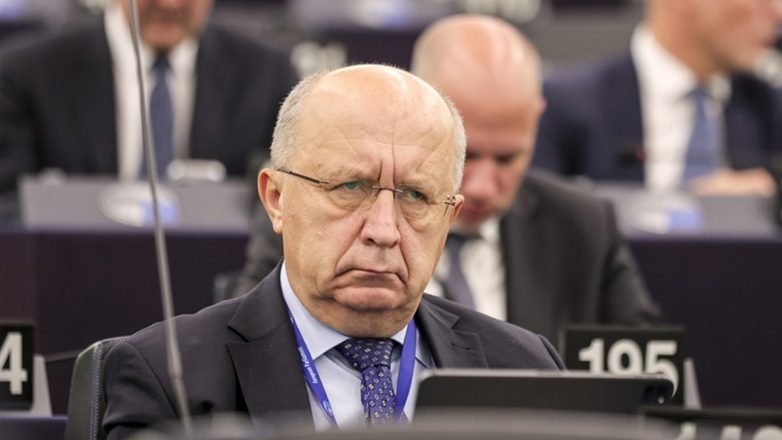 EE για πιθανή επέμβαση των ΗΠΑ στη Γροιλανδία: «Θα σημάνει το τέλος του ΝΑΤΟ»