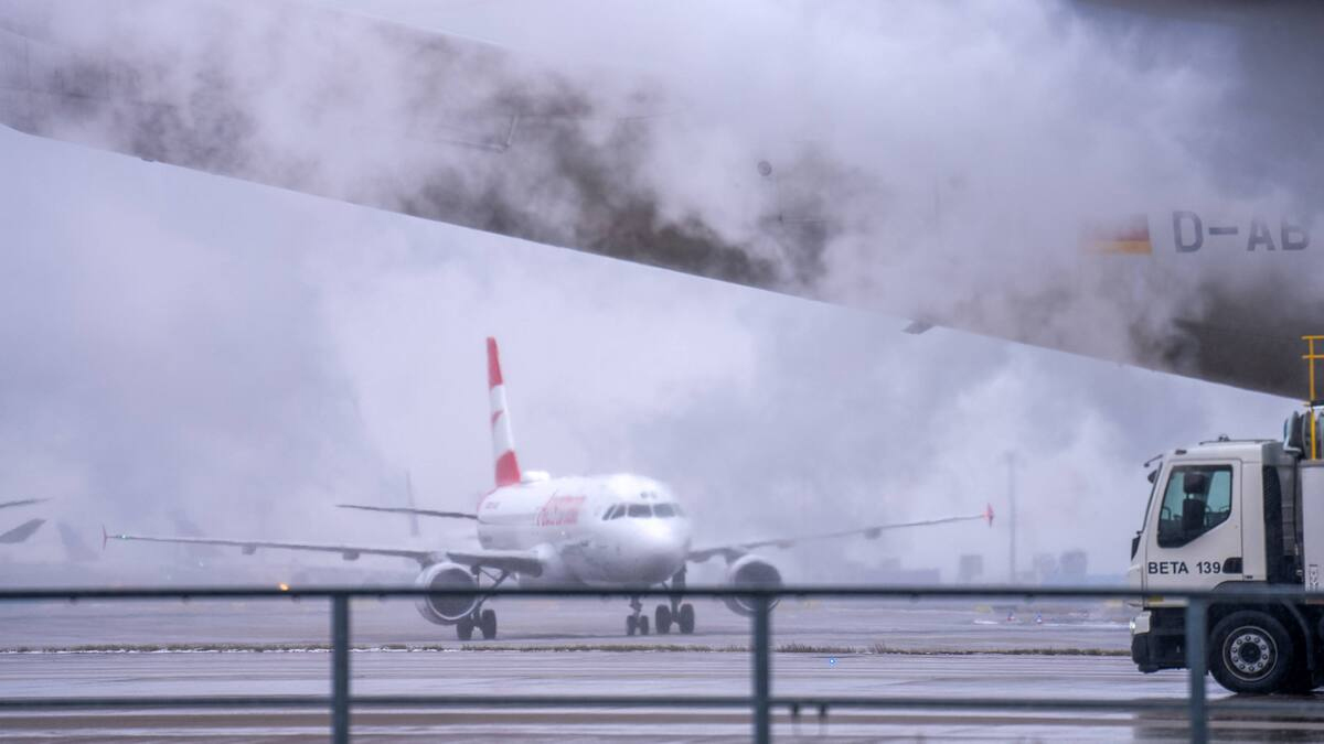 Φρανκφούρτη : Ακύρωση δεκάδων πτήσεων λόγω παγετού