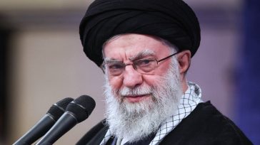 Χαμενεΐ: Οι διαδηλώσεις υπέρ του καθεστώτος ήταν μια προειδοποίηση προς τις ΗΠΑ