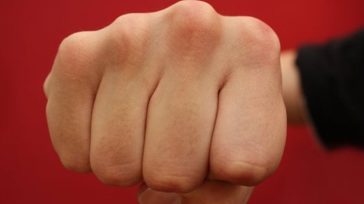 Στη φυλακή 53χρονος που χτύπησε βάναυσα τον πατέρα του