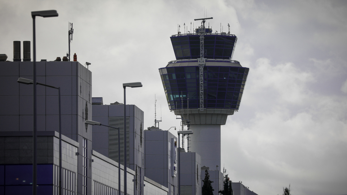 «Ψηφιακός θόρυβος» προκάλεσε το πρωτάκουστο black out στο FIR Αθηνών