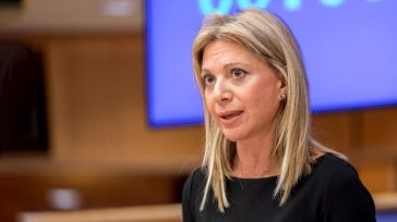 Παραιτήθηκε η Καρυστιανού από το Δ.Σ. του συλλόγου Τεμπών