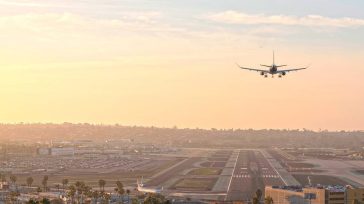 Προσωρινά κλειστό το αεροδρόμιο της Βουδαπέστης λόγω πάγου