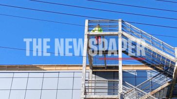 Συναγερμός στο νοσοκομείο Βόλου: Άνδρας απειλούσε να πέσει στο κενό