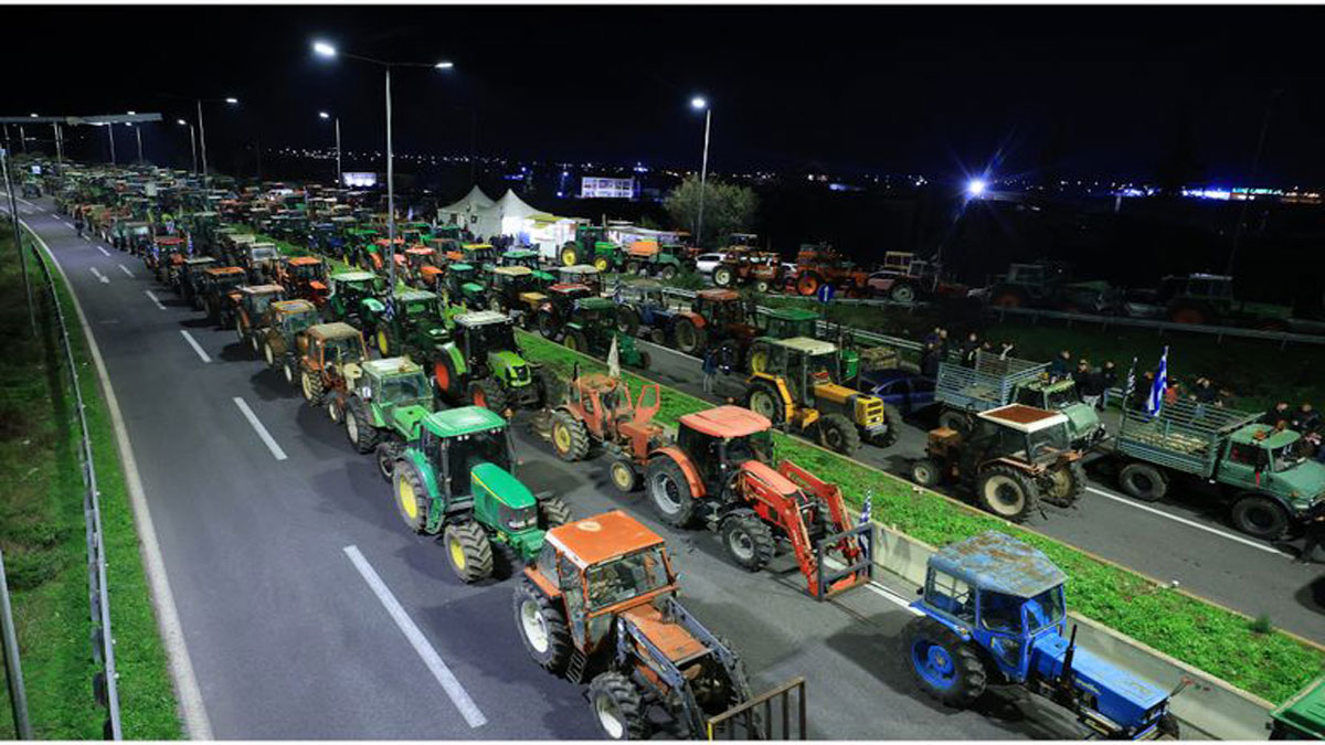 Μπλόκο αγροτών Νίκαιας: Πρόταση για κάθοδο των τρακτέρ στην Αθήνα