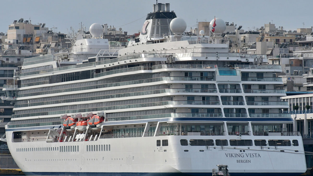 «Έπιασαν Πειραιά» τα πρώτα κρουαζιερόπλοια για το 2026