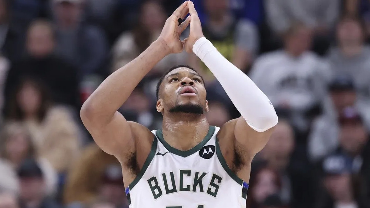 Βαριά ήττα για τους Μπακς από τους Τίμπεργουλβς μέσα στο Μιλγουόκι