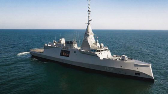 Πλέει στα ελληνικά νερά η φρεγάτα «Κίμων»
