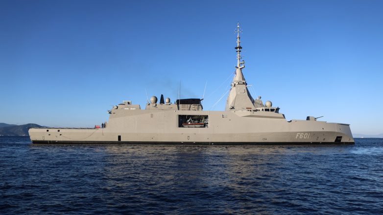 Η Ελλάδα υποδέχθηκε τη φρεγάτα Belharra «Kίμων» στον Ναύσταθμο Σαλαμίνας