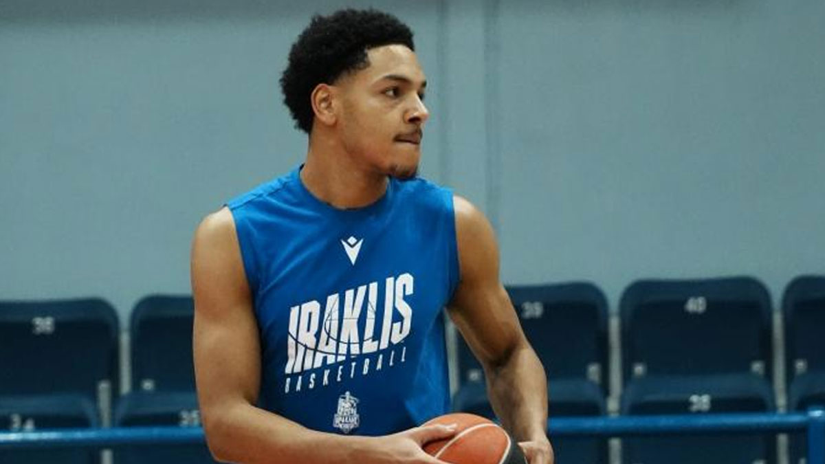 Στρονγκ: «Πλέι οφ με τον Ηρακλή»