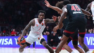 Εμπλεκόμενος σε παράνομο στοιχηματισμό ο Μπλέικνι