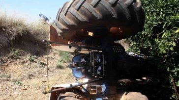 Ανατροπή τρακτέρ στο Καλέντζι Κορινθίας