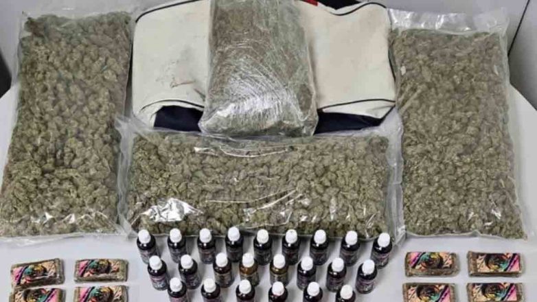 Χειροπέδες σε 21χρονο για κατοχή και διακίνηση ναρκωτικών