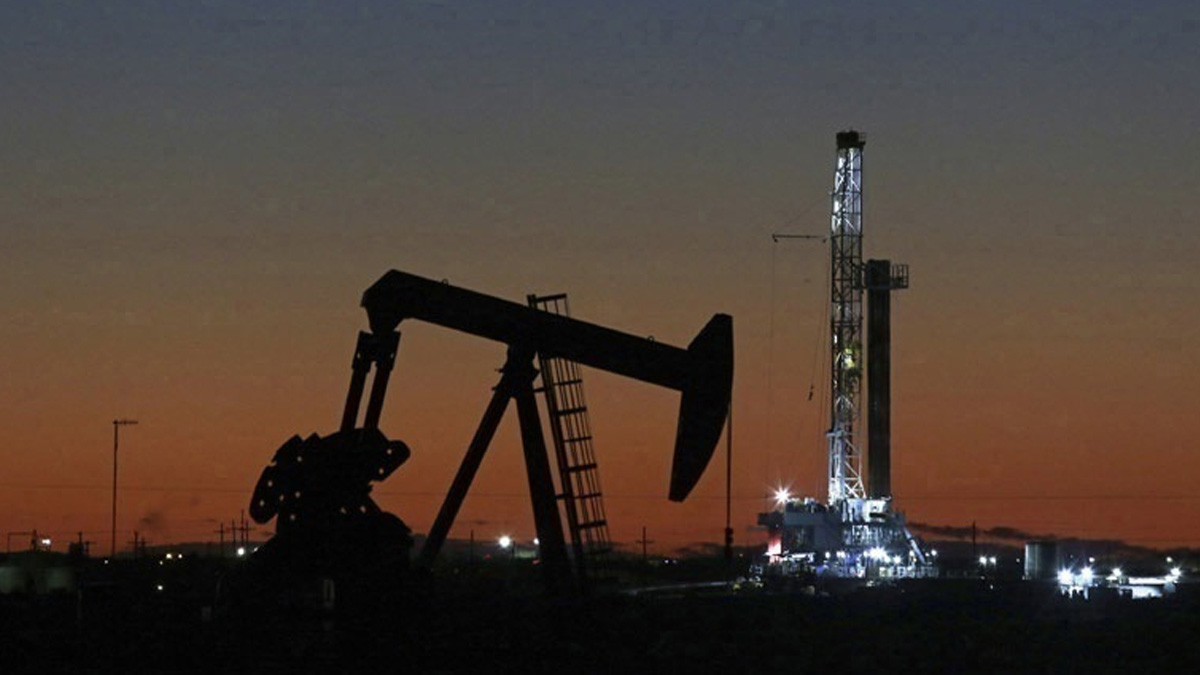 Υποχωρούν οι τιμές του πετρελαίου μετά τις δηλώσεις Τραμπ για το Ιράν