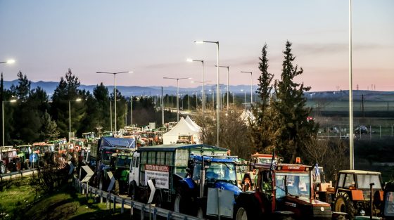 «Κλείδωσε» το ραντεβού Μητσοτάκη με τους αγρότες για τη Δευτέρα