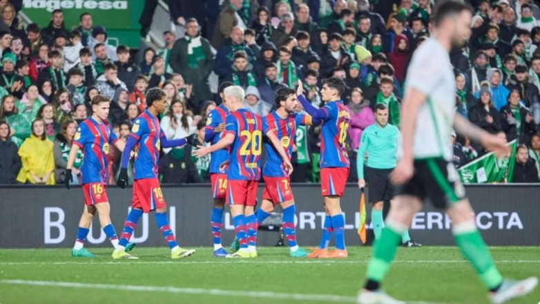 Στους «8» Μπαρτσελόνα και Βαλένθια (vids)