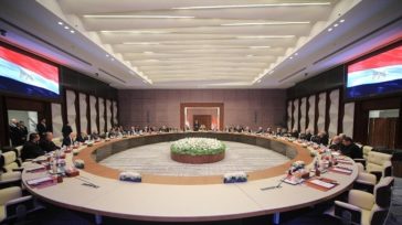 Συνεδρίασε για πρώτη φορά, παρουσία του γαμπρού του Τραμπ, η 15μελής τεχνοκρατική επιτροπή που θα διοικήσει τη Γάζα