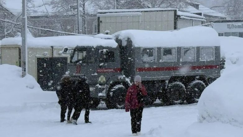 Ρωσία: Χιονοθύελλα σαρώνει τη χερσόνησο Καμτσάτκα – Δύο νεκροί