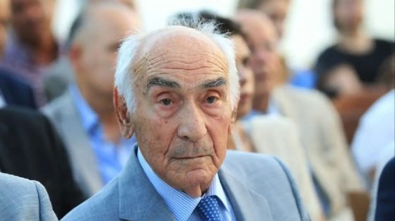 Πέθανε ο Αλέξανδρος Παπαδόγγονας, σε ηλικία 95 ετών