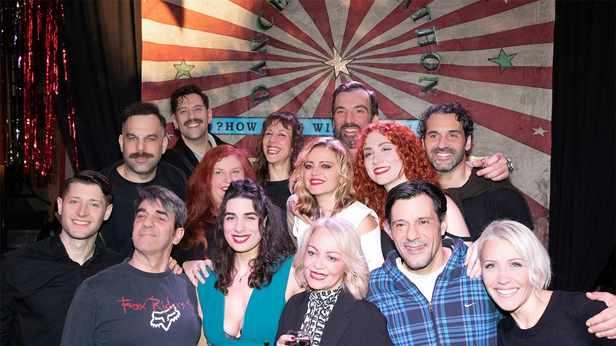 Λαμπερή πρεμιέρα για την παράσταση «Σκοτώνουν τα άλογα όταν γεράσουν»