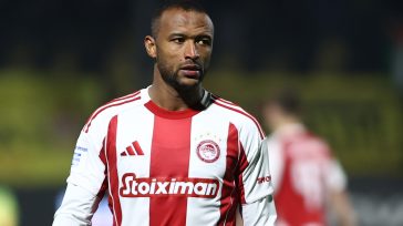 Ολυμπιακός: Ταξιδεύει σήμερα για Ελλάδα ο Ελ Κααμπί – Δεν ξεκινά βασικός με Λεβερκούζεν