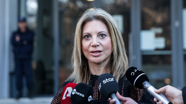 Θύελλα αντιδράσεων για τις δηλώσεις Καρυστιανού περί αμβλώσεων