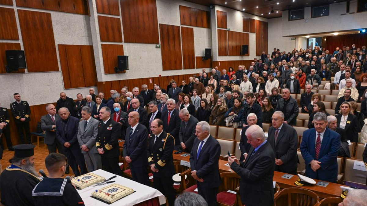 Στο Πολεμικό Μουσείο η κοπή της πρωτοχρονιάτικης πίτας της Ένωσης Αποστράτων Αξιωματικών Ναυτικού