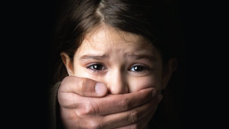 Επιχειρηματίας κακοποιούσε ορφανά παιδιά στην Αίγυπτο