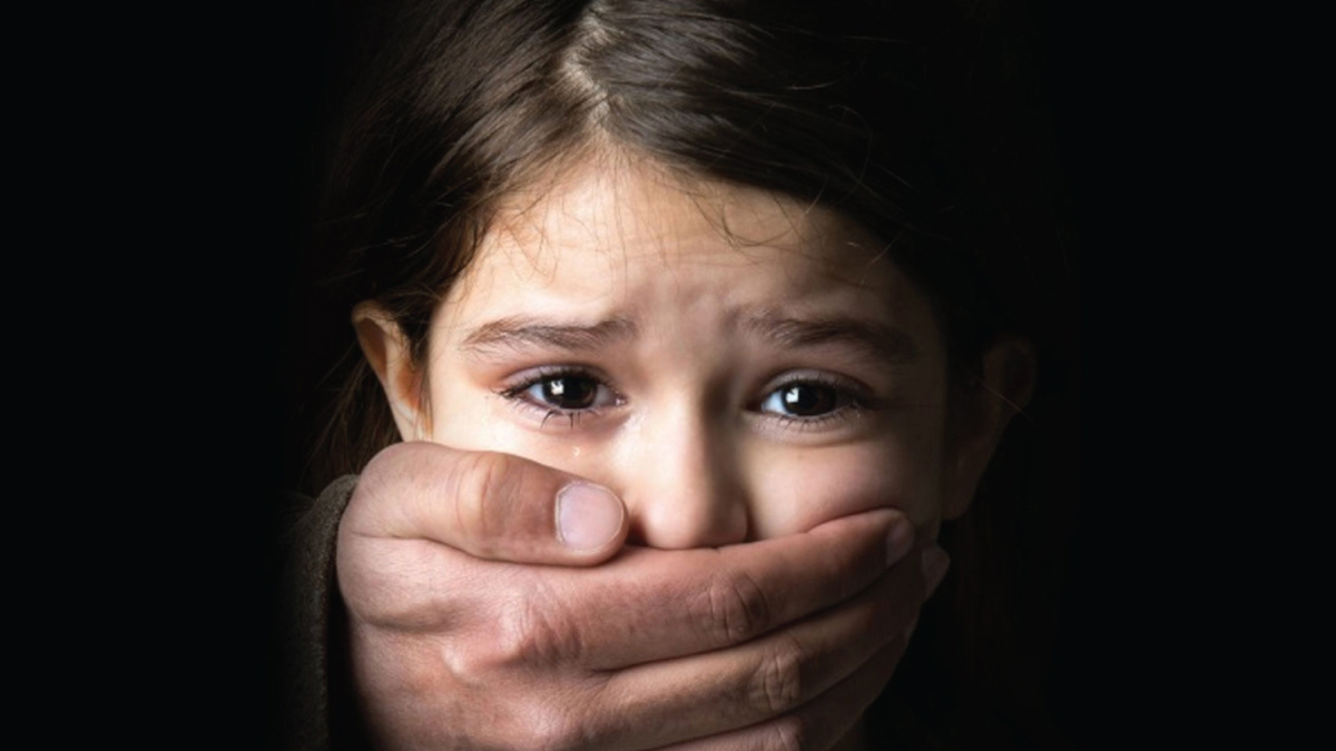 Επιχειρηματίας κακοποιούσε ορφανά παιδιά στην Αίγυπτο