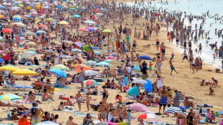 Ο διεθνής τουρισμός σε επίπεδα ρεκόρ το 2025