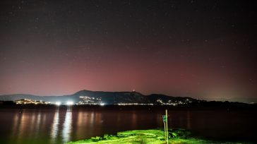 Εντυπωσιακές εικόνες από το Βόρειο Σέλας και στην Ελλάδα