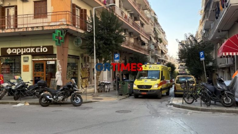 Έπεσε στο κενό από μπαλκόνι τρίτου ορόφου