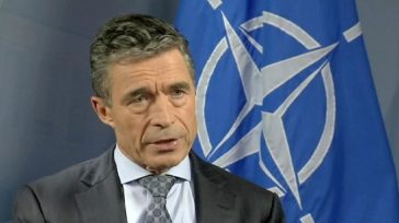 «Φτάνει πια με τις κολακείες» στον Τραμπ, δηλώνει ο πρώην επικεφαλής του ΝΑΤΟ Ράσμουσεν