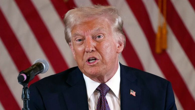 ΗΠΑ: Ο Τραμπ λέει ότι απέτρεψε απόδραση τζιχαντιστών στη Συρία